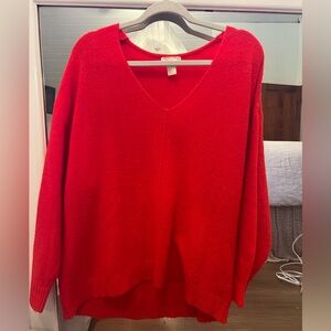 Red v neck H and M sweater size large
